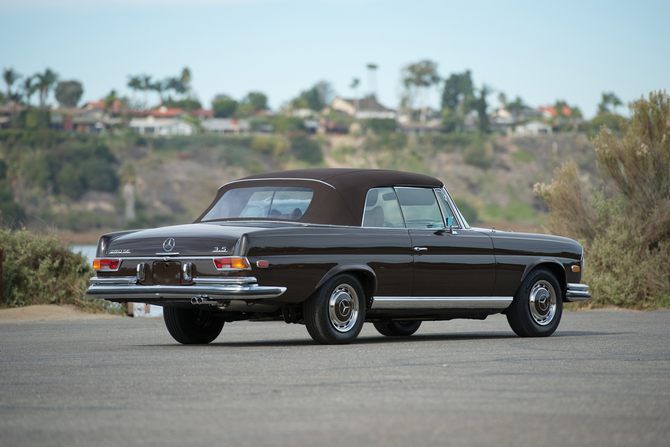 Mercedes-Benz 280 SE 3.5 Cabriolet Mercedes-Benz 280 SE 3.5 Cabriolet