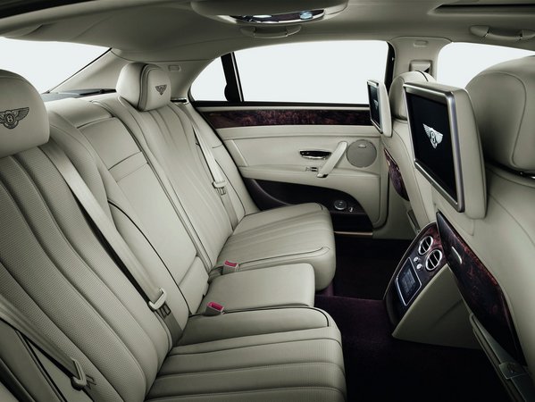 There are also rear infotainment screens There are also rear infotainment screens
