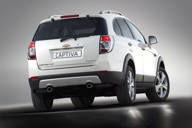 Chevrolet Captiva 2.2 184 hp AWD AT Chevrolet Captiva 2.2 184 hp AWD AT