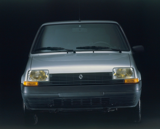 Renault 5 Automatic Renault 5 Automatic