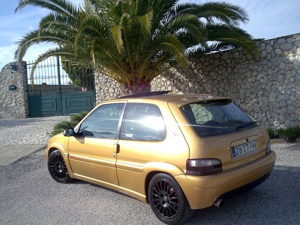 Citroën Saxo 1.6i 16V VTS Citroën Saxo 1.6i 16V VTS