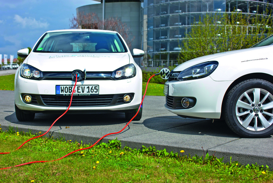 Volkswagen terá uma gama maior de modelos elétricos e híbridos até ao final do ano