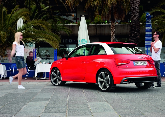 Audi A1 1.6 TDI Admired S tronic Audi A1 1.6 TDI Admired S tronic