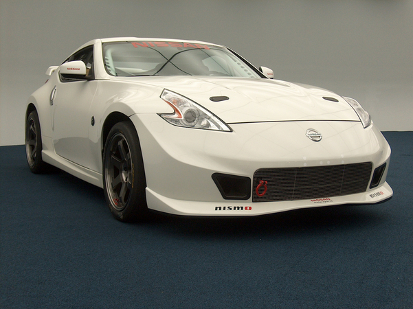 Nissan Selling 370Z RC for GT4 Racing Nissan Selling 370Z RC for GT4 Racing