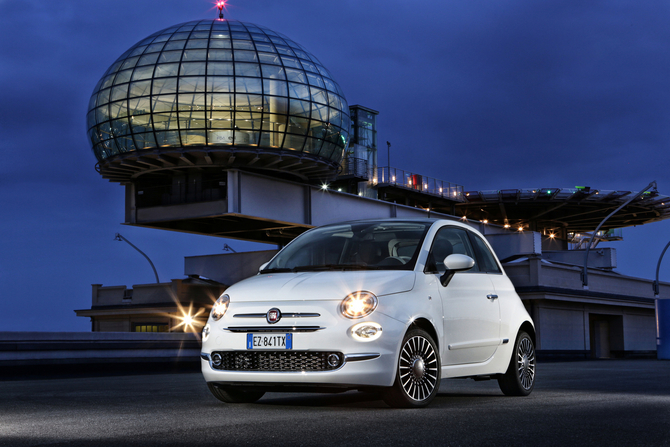 The most visible change is the new front of the Fiat 500 The most visible change is the new front of the Fiat 500