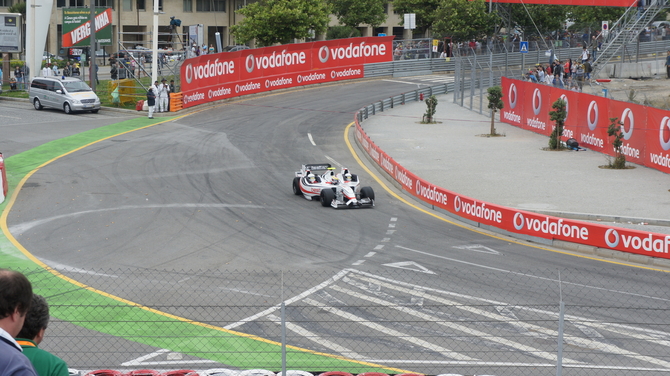 F1 3 seater at the WTCC Porto 2011 F1 3 seater at the WTCC Porto 2011