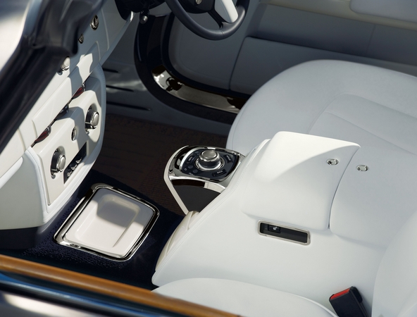 Rolls-Royce Phantom Drophead Coupé Rolls-Royce Phantom Drophead Coupé