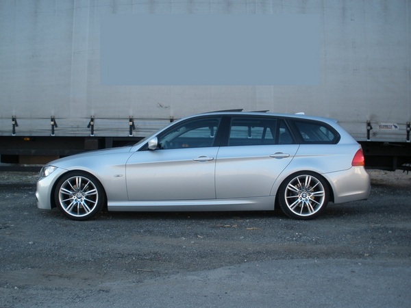 BMW 320d Touring (E91) LCI BMW 320d Touring (E91) LCI