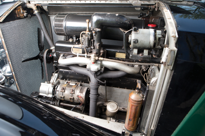 Rolls-Royce 25/30 Sports Saloon by James Young Rolls-Royce 25/30 Sports Saloon by James Young