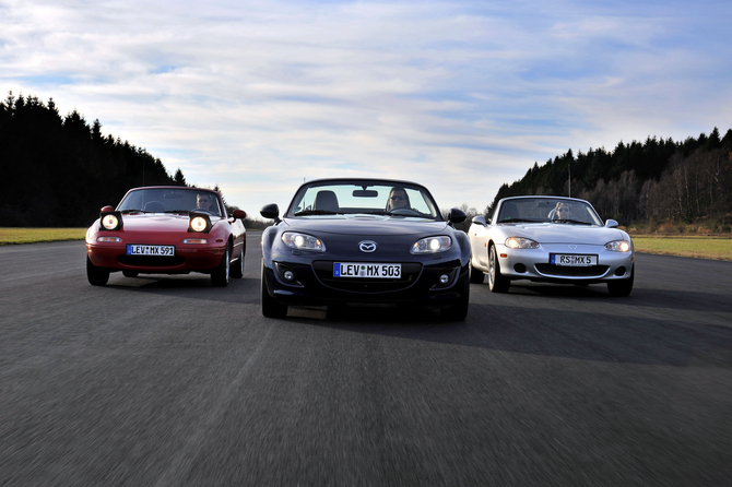 Mazda feiert in Goodwood den MX-5 Mazda feiert in Goodwood den MX-5
