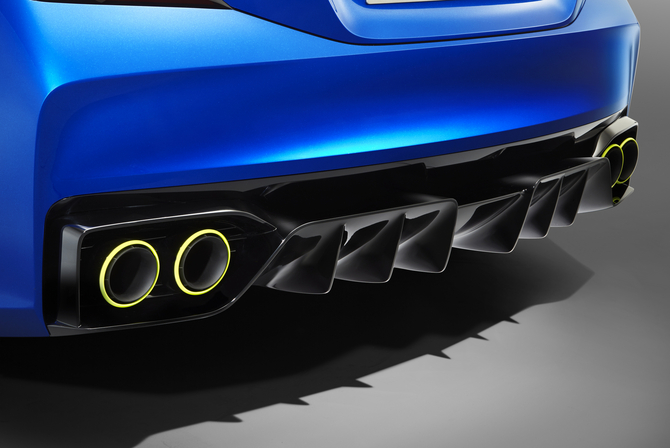 It has a large black diffuser and neon exhaust surrounds It has a large black diffuser and neon exhaust surrounds