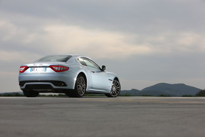Maserati GranTurismo S MC-Shift Maserati GranTurismo S MC-Shift