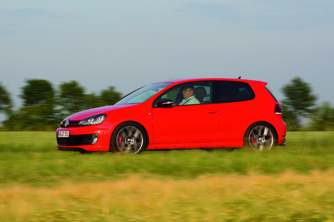 Volkswagen VW Golf GTI Edition 35 DSG Volkswagen VW Golf GTI Edition 35 DSG