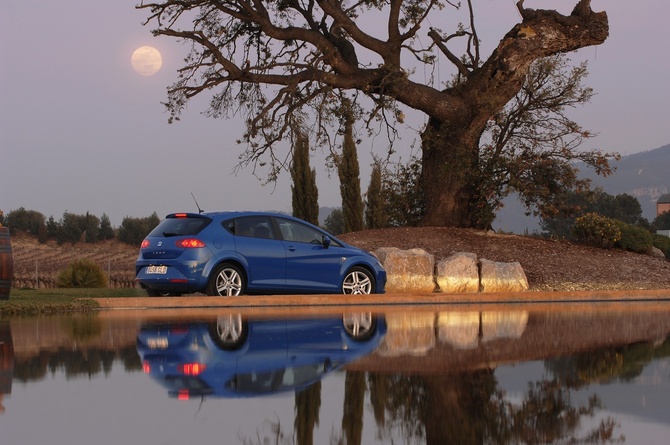 Seat Leon 2.0 TDI 140cv Style DSG (09) Seat Leon 2.0 TDI 140cv Style DSG (09)