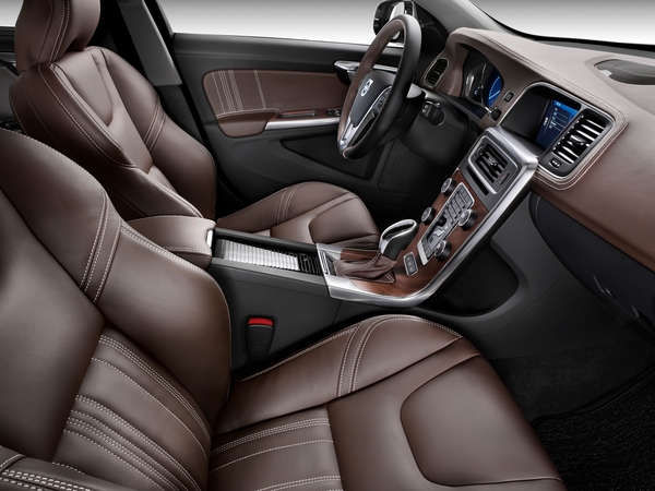 Volvo S60L PPHEV Volvo S60L PPHEV