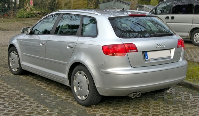 Audi A3 Sportback 2.0 TFSI S-Tronic Audi A3 Sportback 2.0 TFSI S-Tronic