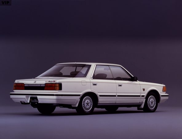 Nissan Gloria Hardtop V30E Brougham VIP Nissan Gloria Hardtop V30E Brougham VIP