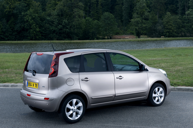 Nissan Note 1.6 Tekna Automatic Nissan Note 1.6 Tekna Automatic