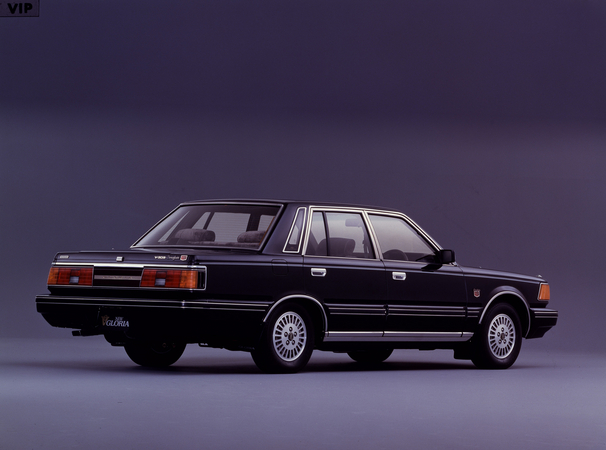 Nissan Gloria Hardtop V30E Brougham VIP Nissan Gloria Hardtop V30E Brougham VIP