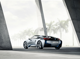 O novo protótipo deve ter um foco maior na tecnologia que poderá ser encontrada na versão de produção do i8 Spyder