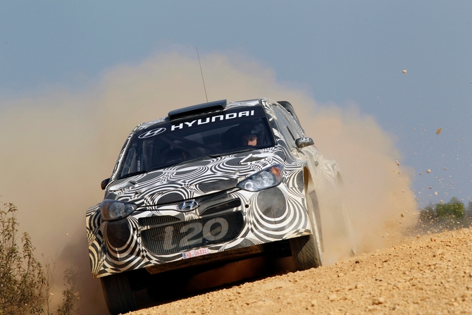 Os formulários para a homologação do i20 WRC tinham de ser entregues até ao final de outubro Os formulários para a homologação do i20 WRC tinham de ser entregues até ao final de outubro