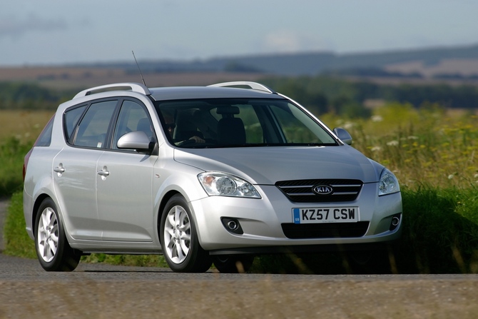 Kia cee'd Sporty Wagon 1.6 CRDi 115 Kia cee'd Sporty Wagon 1.6 CRDi 115