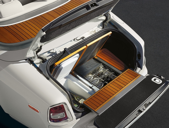 Rolls-Royce Phantom Drophead Coupé Rolls-Royce Phantom Drophead Coupé