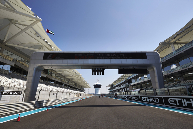 In the first practice, Romain Grosjean led and Lewis Hamilton was second In the first practice, Romain Grosjean led and Lewis Hamilton was second