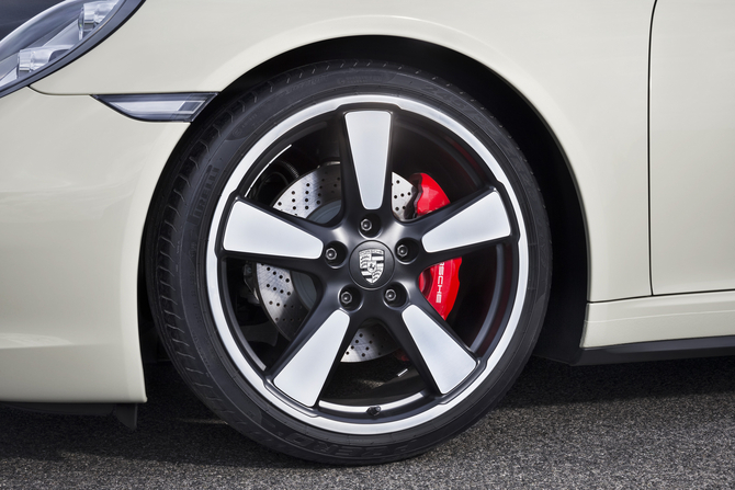 Porsche 911 50th Anniversary Edition PDK Porsche 911 50th Anniversary Edition PDK