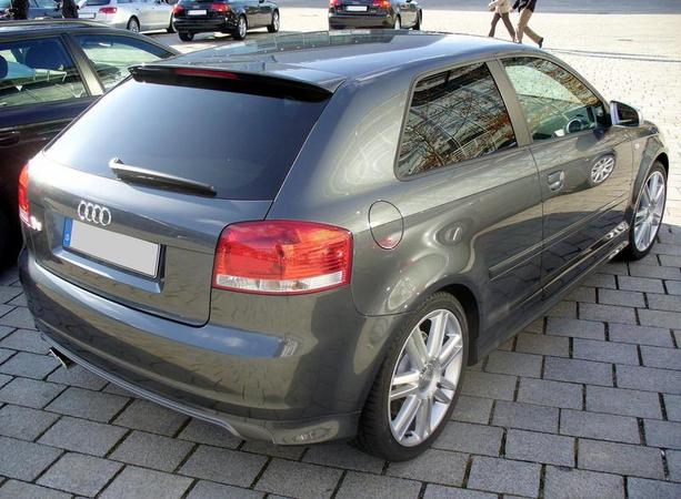 Audi S3 S-Tronic Audi S3 S-Tronic