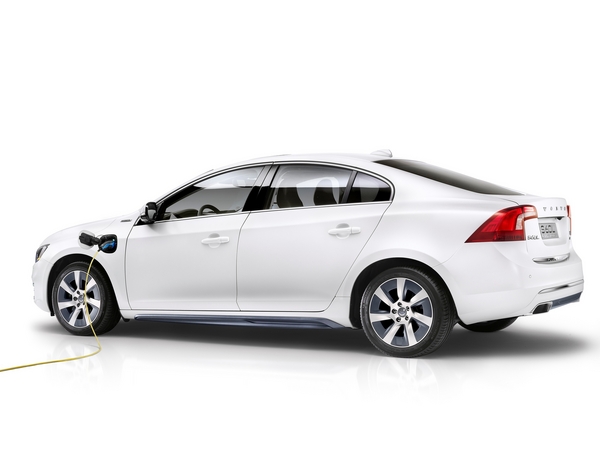 Volvo S60L PPHEV Volvo S60L PPHEV