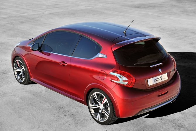 Peugeot 208 GTI e XY revelados antes de Genebra Peugeot 208 GTI e XY revelados antes de Genebra