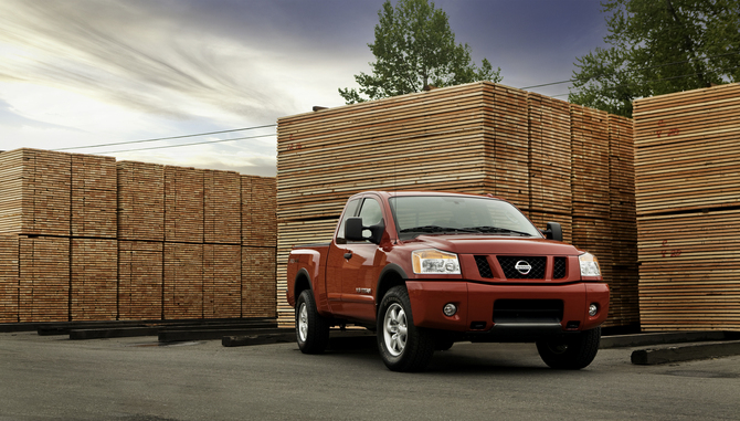 Nissan Titan Crew Cab SV 4X4 SWB Nissan Titan Crew Cab SV 4X4 SWB