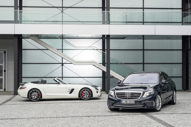 Power remains the same as the current SLS AMG GT Power remains the same as the current SLS AMG GT