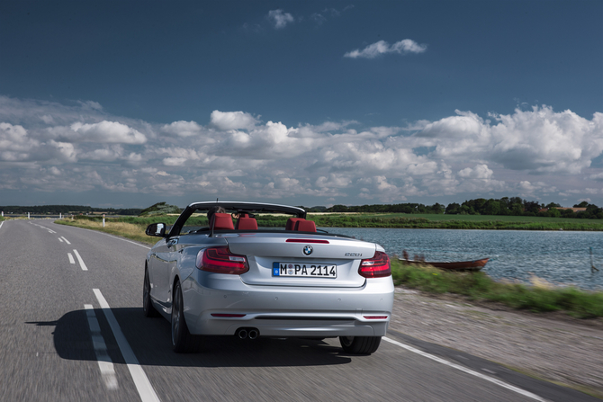 BMW 228i Convertible BMW 228i Convertible