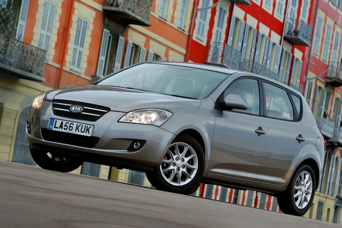 Kia cee'd 1.6 CRDi 90 Kia cee'd 1.6 CRDi 90