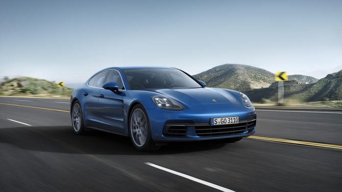 Porsche Panamera 4S Porsche Panamera 4S