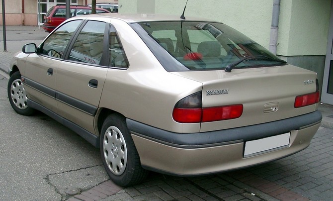 Renault Safrane 2.0 16v Automatic Renault Safrane 2.0 16v Automatic
