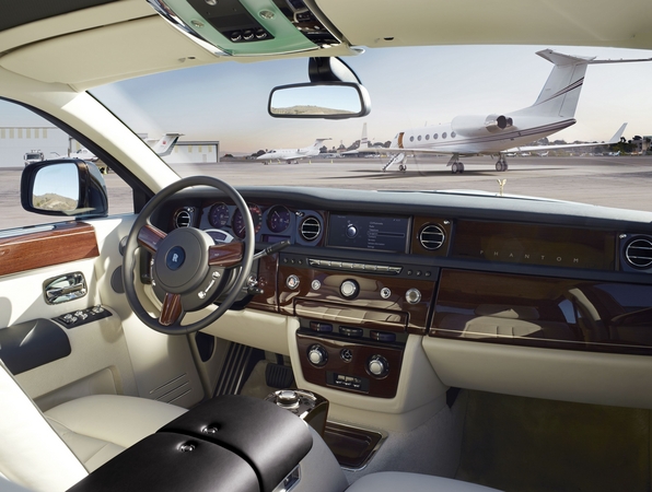 Rolls-Royce Phantom Extended Wheelbase Rolls-Royce Phantom Extended Wheelbase