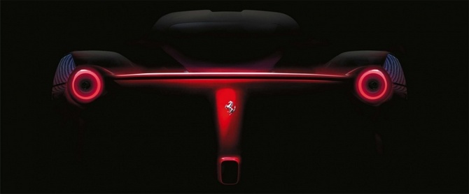 Foram as primeiras disponíveis da frente e da traseira do novo supercarro Foram as primeiras disponíveis da frente e da traseira do novo supercarro