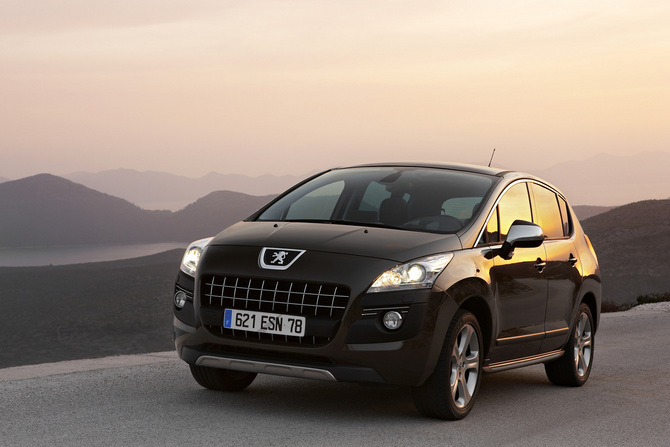 Peugeot 3008 Executive 1.6 HDi 110 FAP CVM6 Peugeot 3008 Executive 1.6 HDi 110 FAP CVM6