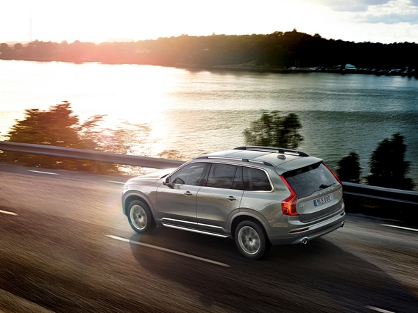 Volvo XC90 D5 First Edition Volvo XC90 D5 First Edition