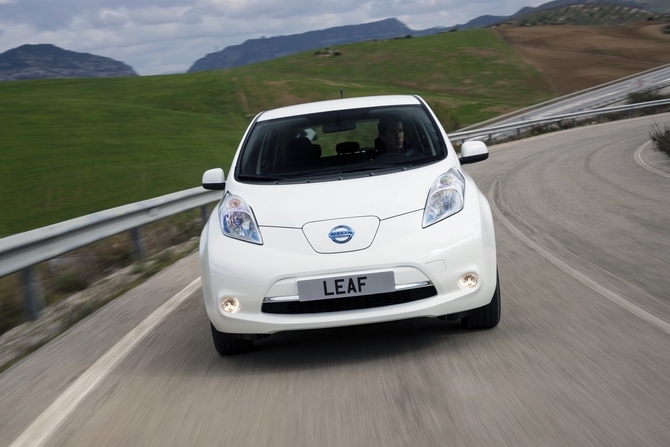 Nissan LEAF Nissan LEAF