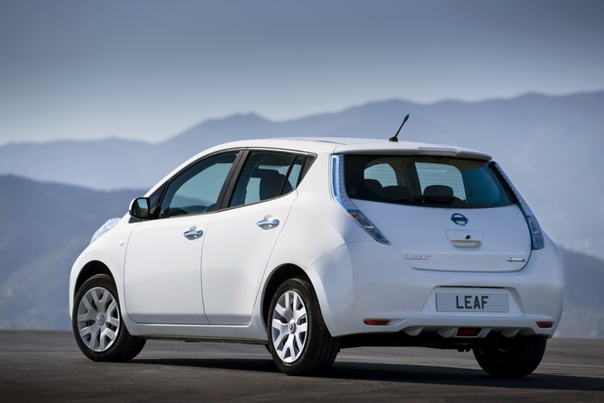 Nissan LEAF Nissan LEAF