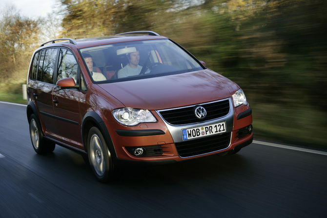 Volkswagen CrossTouran 2.0 TDI Volkswagen CrossTouran 2.0 TDI