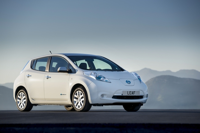 Nissan LEAF Nissan LEAF