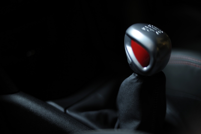 Peugeot 208 GTI e XY revelados antes de Genebra Peugeot 208 GTI e XY revelados antes de Genebra