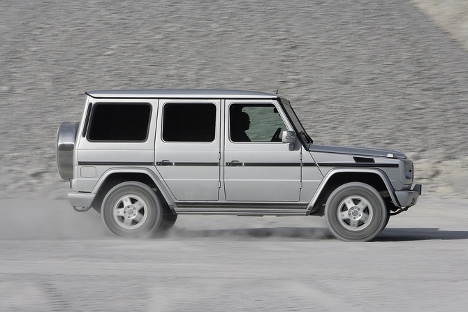 Mercedes-Benz G 320 CDI LWB Mercedes-Benz G 320 CDI LWB