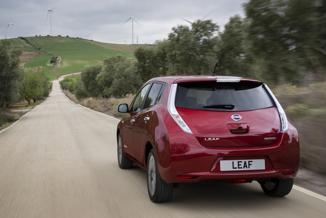 Nissan LEAF Nissan LEAF