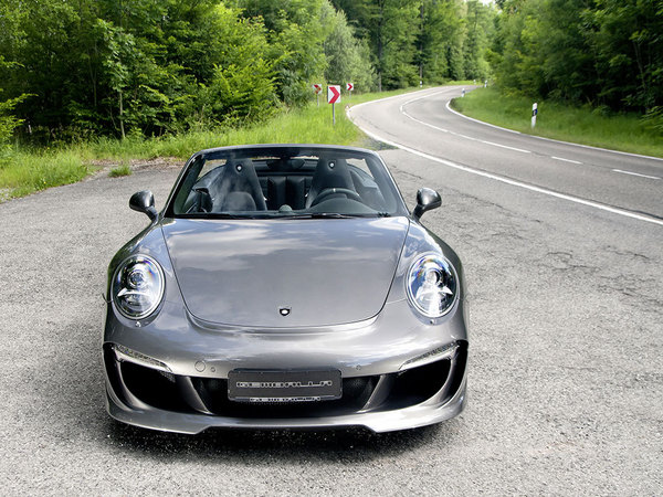 The GT includes a body kit, uprated suspension and bigger brakes The GT includes a body kit, uprated suspension and bigger brakes